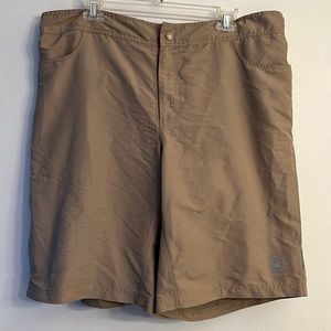 Canari Cycling Cargo Shorts with Padded Liner - Neutral Nude - Men’s XXL 2XL